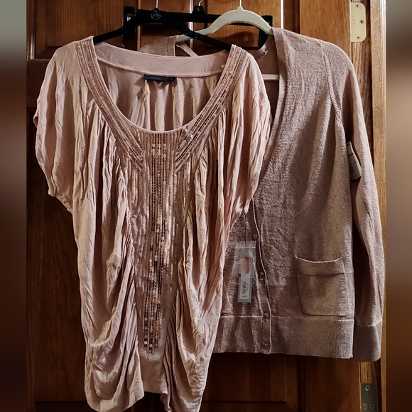 Apt. 9 Tops - Apt 9 women's NWT blouse and cardigan set M/L
